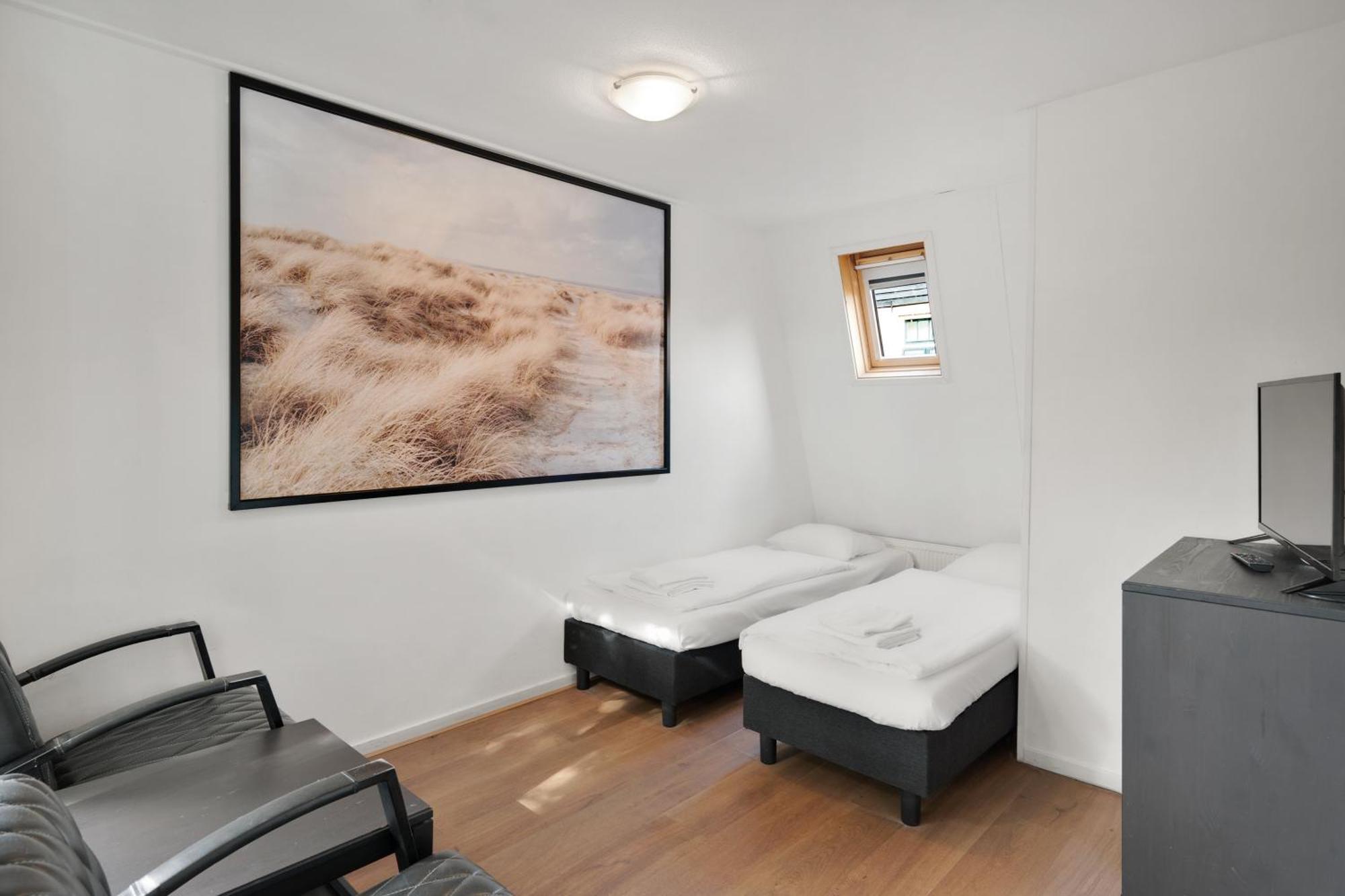 Dijkstra Hotels Bergen Extérieur photo